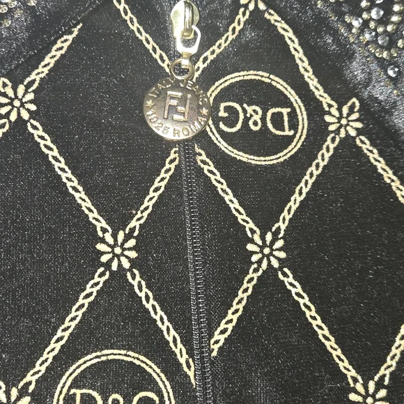 Rare D&G Black and Gold Men's Shirt - Picture 3 of 15